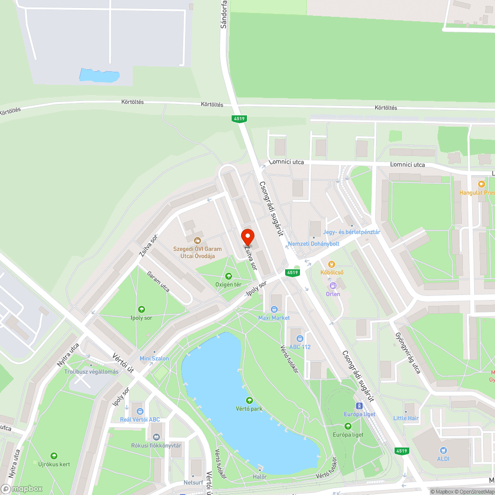 Méretes kátyú aknafedő mellett bejelentés helye