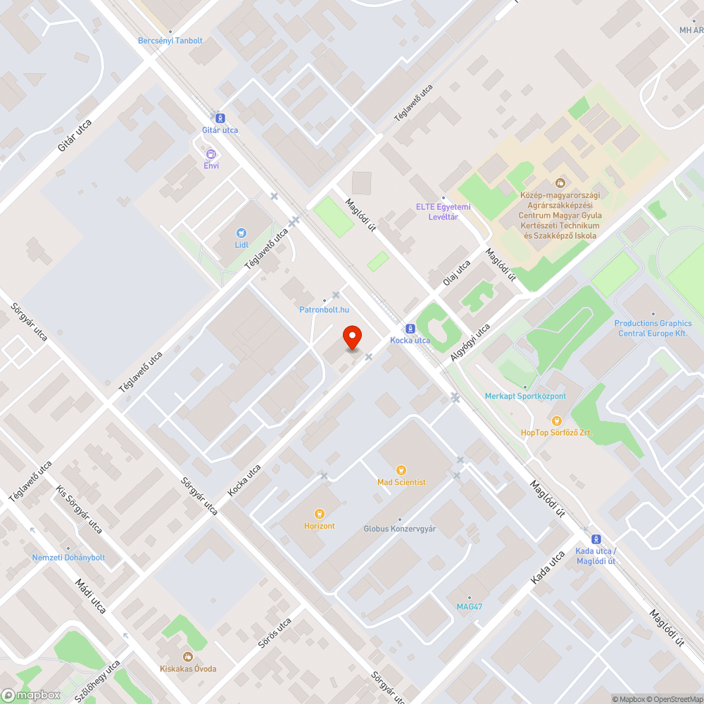 Megdőlt fedlap a buszmegállóban bejelentés helye