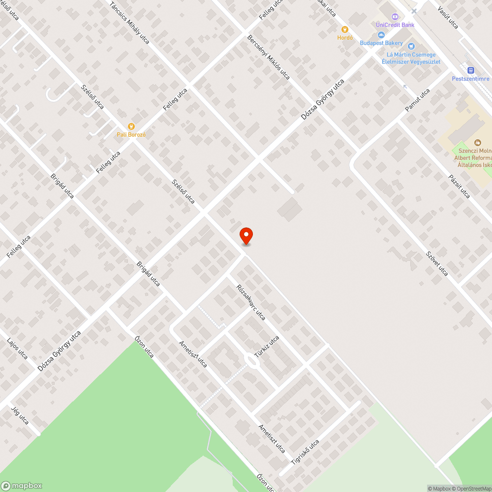 Mégsincs útzár, helyette fordítva kirakott táblák bejelentés helye