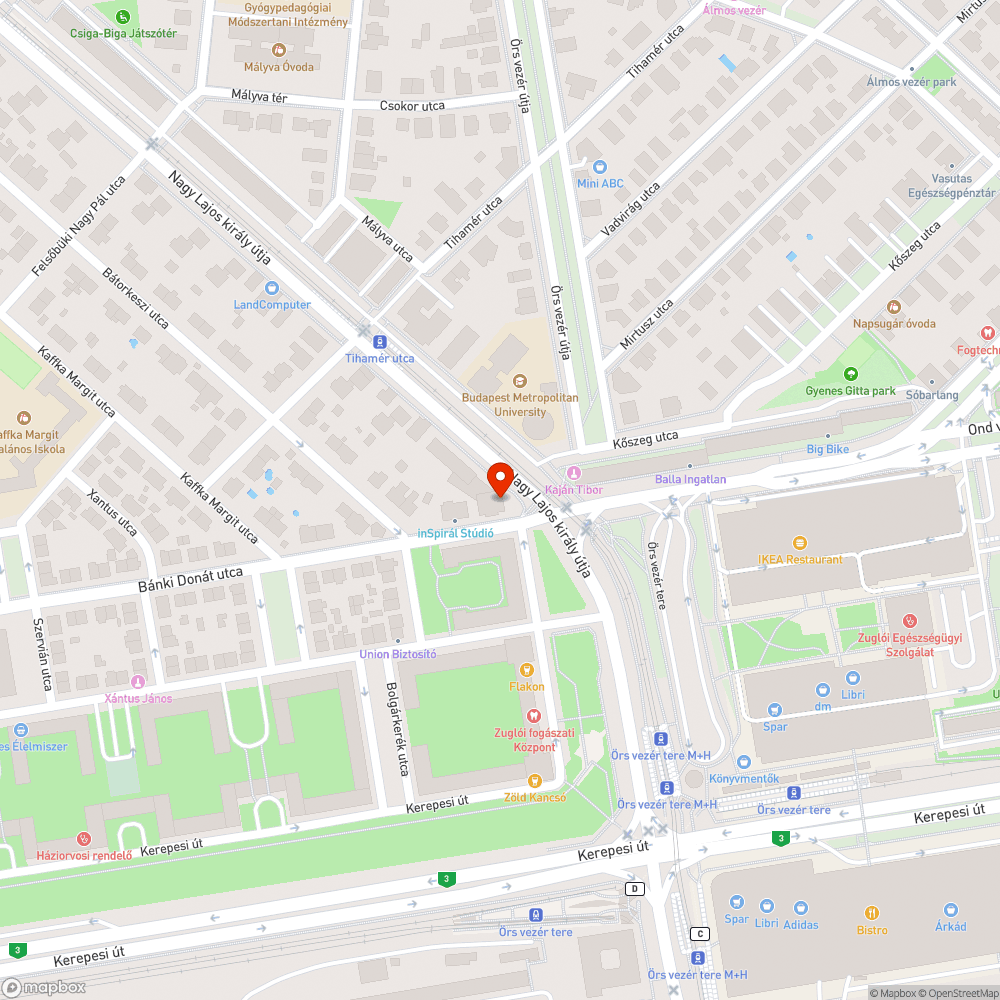 Rossz állapotú fedlap a járda közepén bejelentés helye