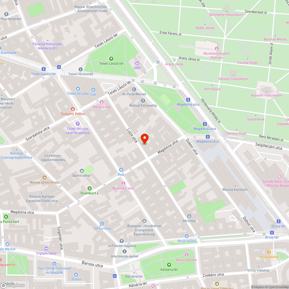 Tönkrement fedlap a Rendőrház előtt bejelentés helye