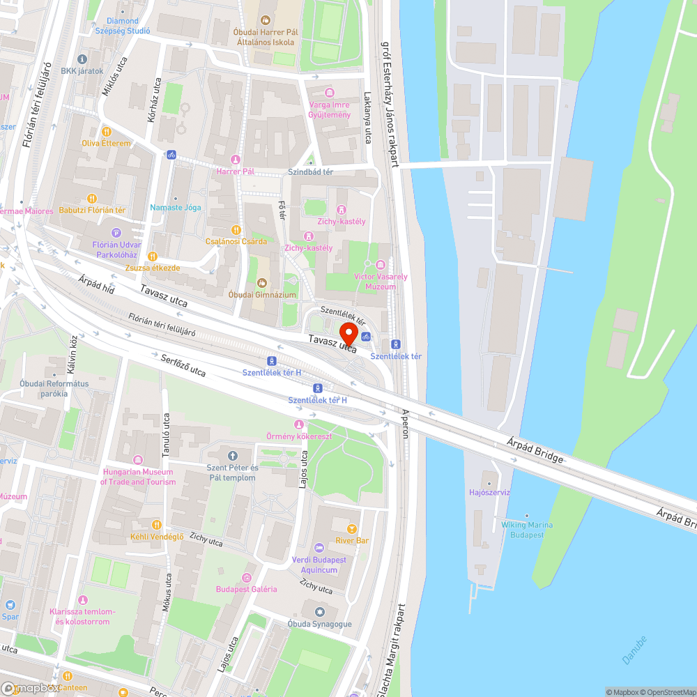 Szűk forgalomkorlátozó labirintus az Árpád hídnál bejelentés helye