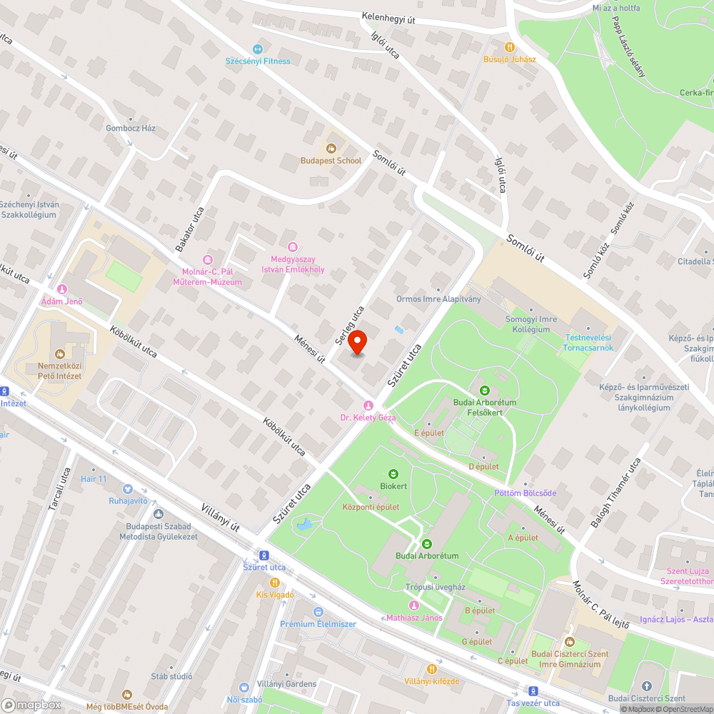 Vasalatig összetört fedlap a kocsibejáróban bejelentés helye