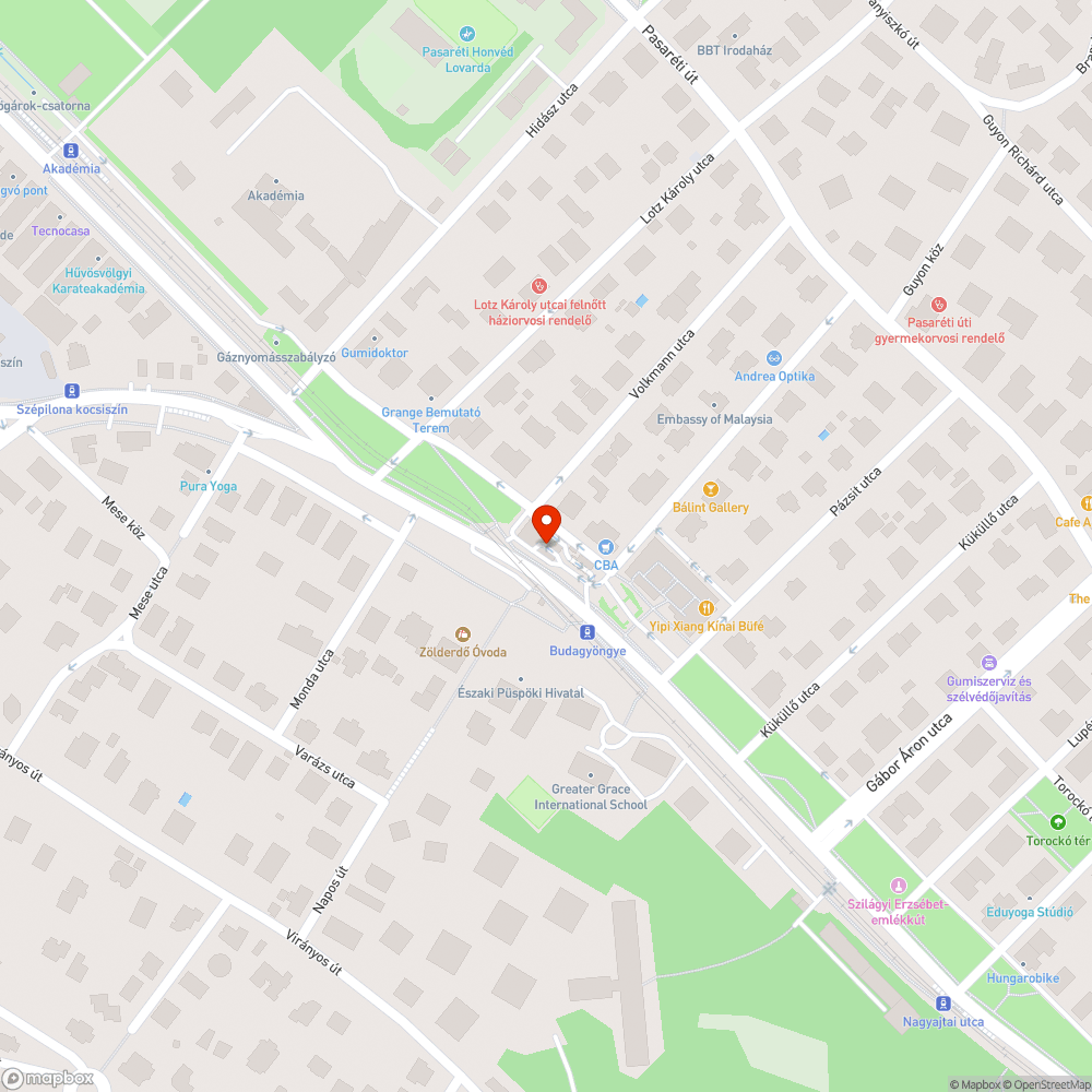 Igénytelen, teljesen elhanyagolt parkoló bejelentés helye