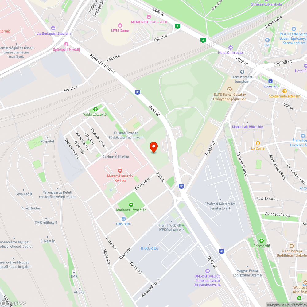 Kavicsos felületű, rozsdás fedlap bejelentés helye