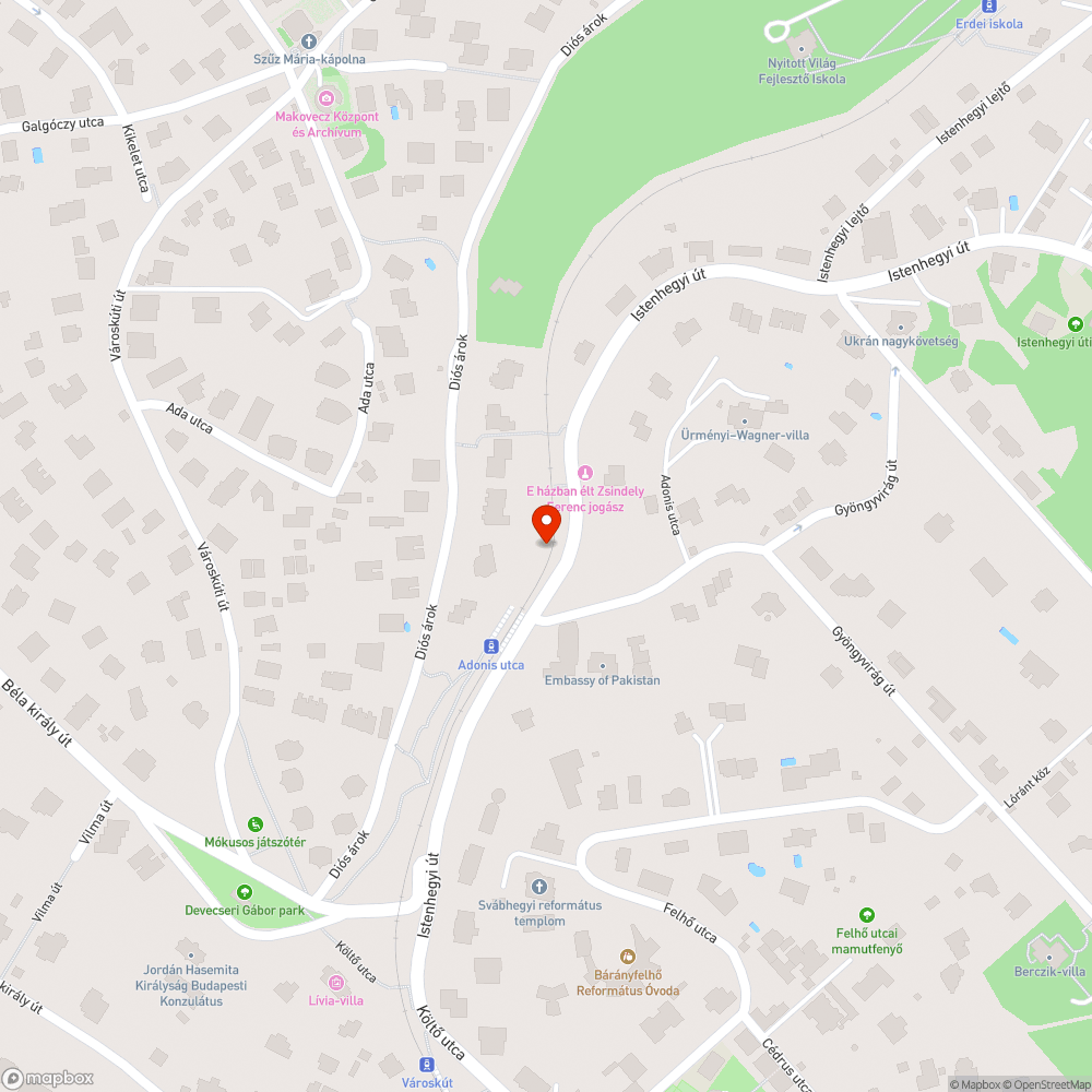 Gazzal benőtt járda bejelentés helye