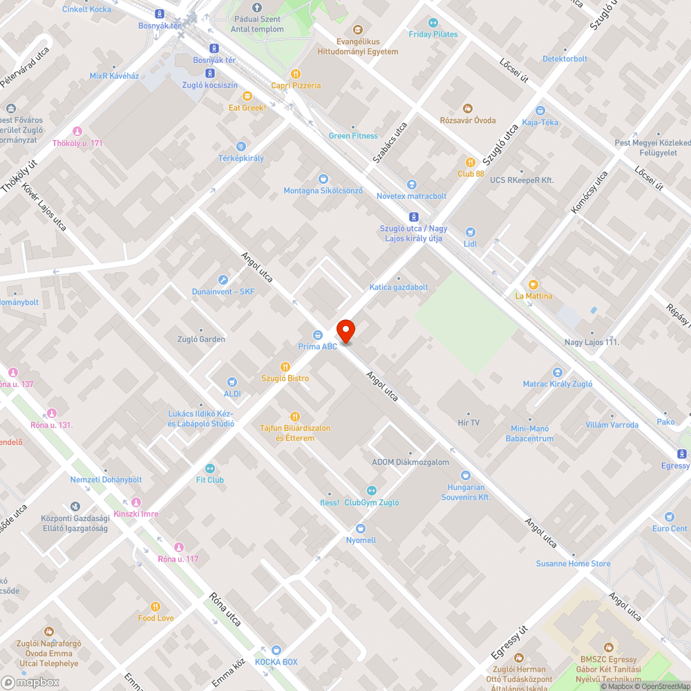 Hatalmas gödör a zöldsávban az iskola előtt bejelentés helye