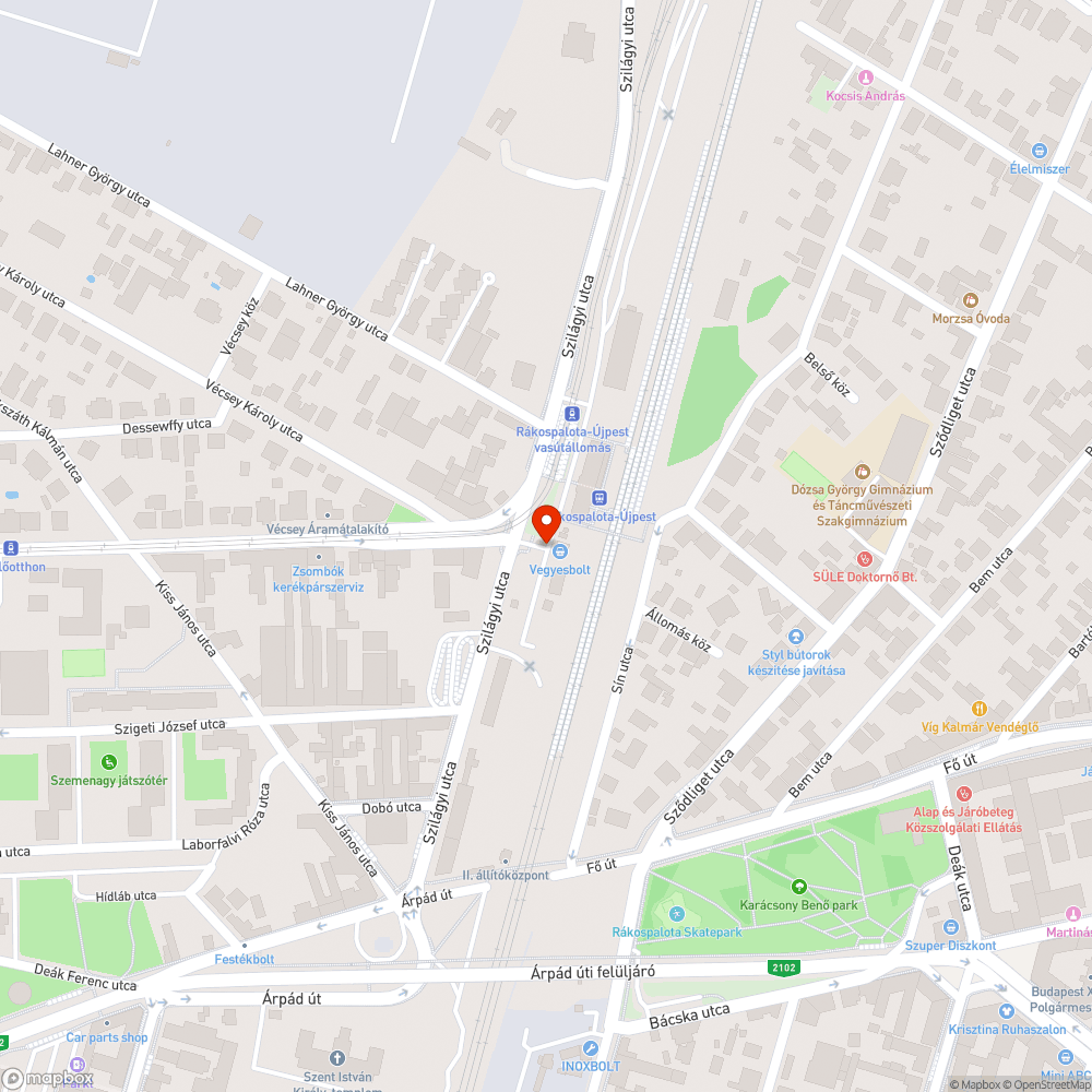 Évek óta kidőlt fa maradványai bejelentés helye