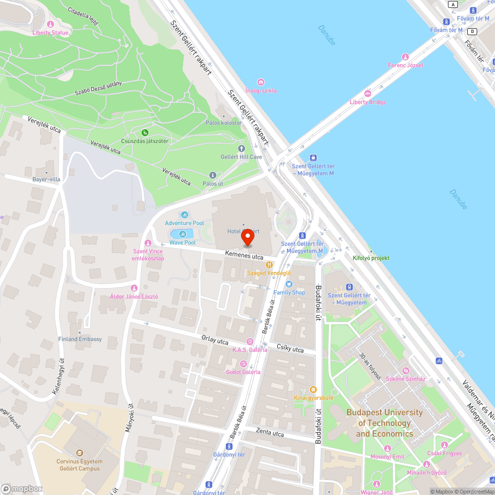 Parkoló autók teljesen kisajátították a járdát, pedig lenne elég hely. bejelentés helye