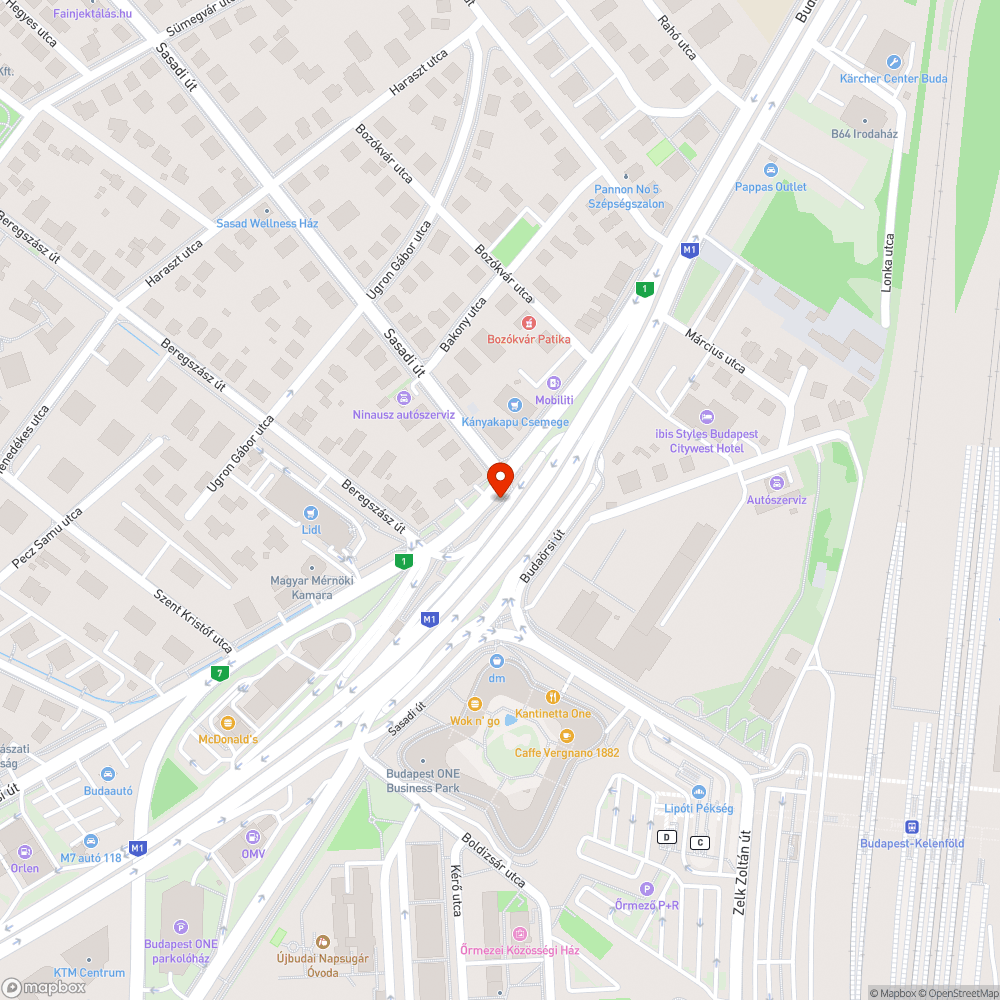 Fehér Skoda a járdán bejelentés helye