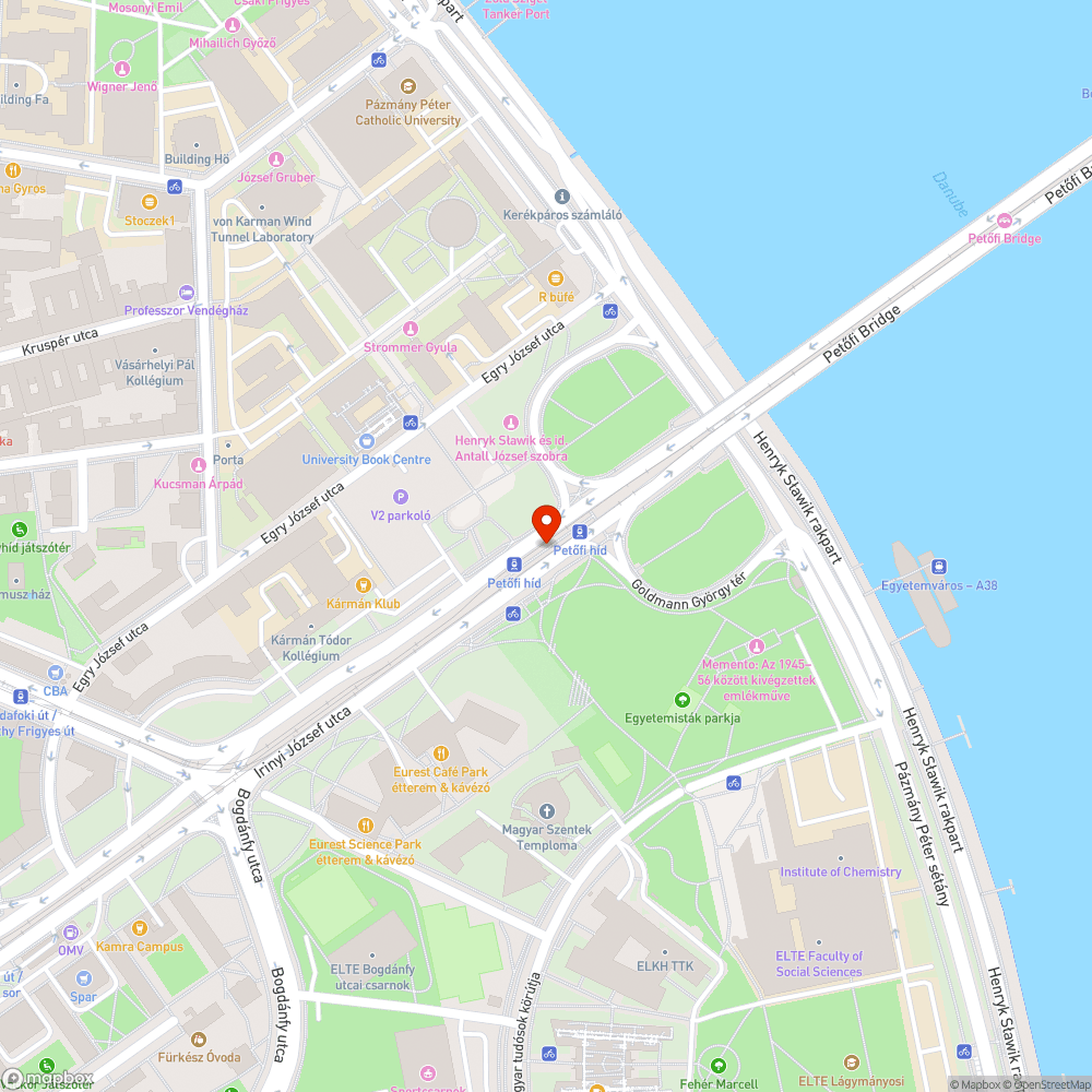 Összetört utasváró bejelentés helye