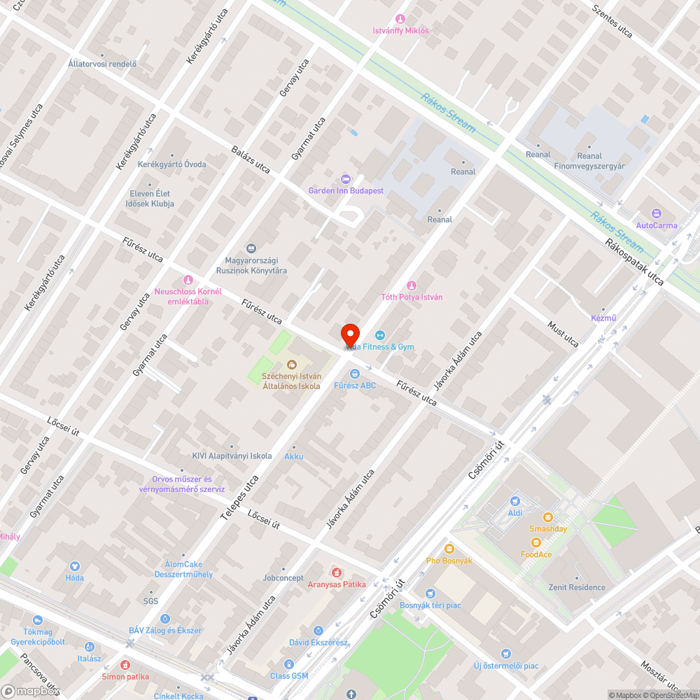 Tiltás ellenére parkoló autók sora bejelentés helye