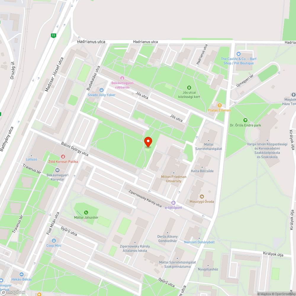 Rossz állapotú focipálya és pad bejelentés helye