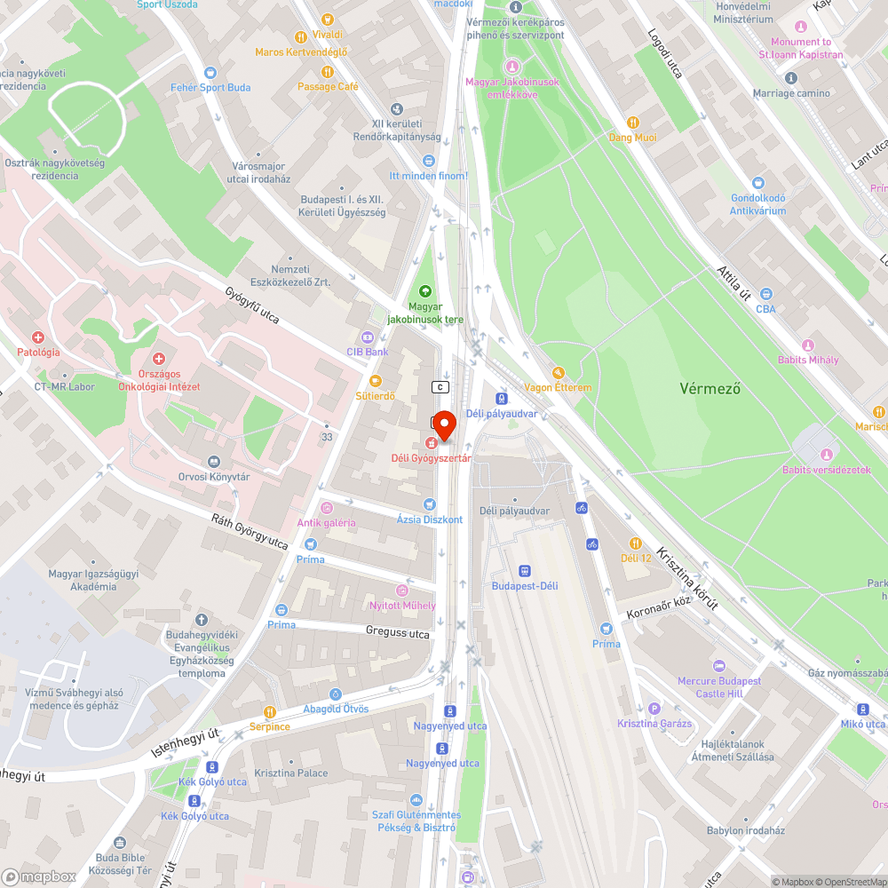 Elfordult tábla a Déli gyógyszertár előtt bejelentés helye