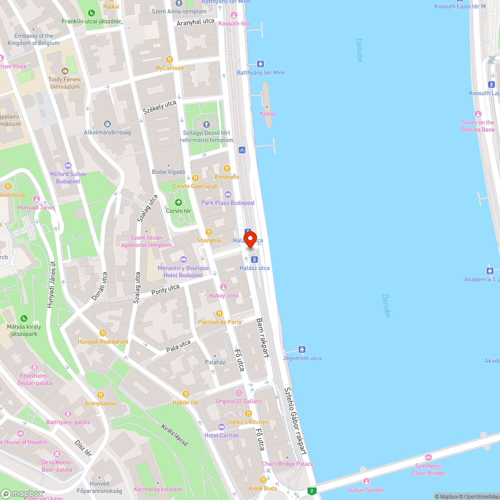 Halász utcai felhajtónál elhajlott KRESZ tábla bejelentés helye