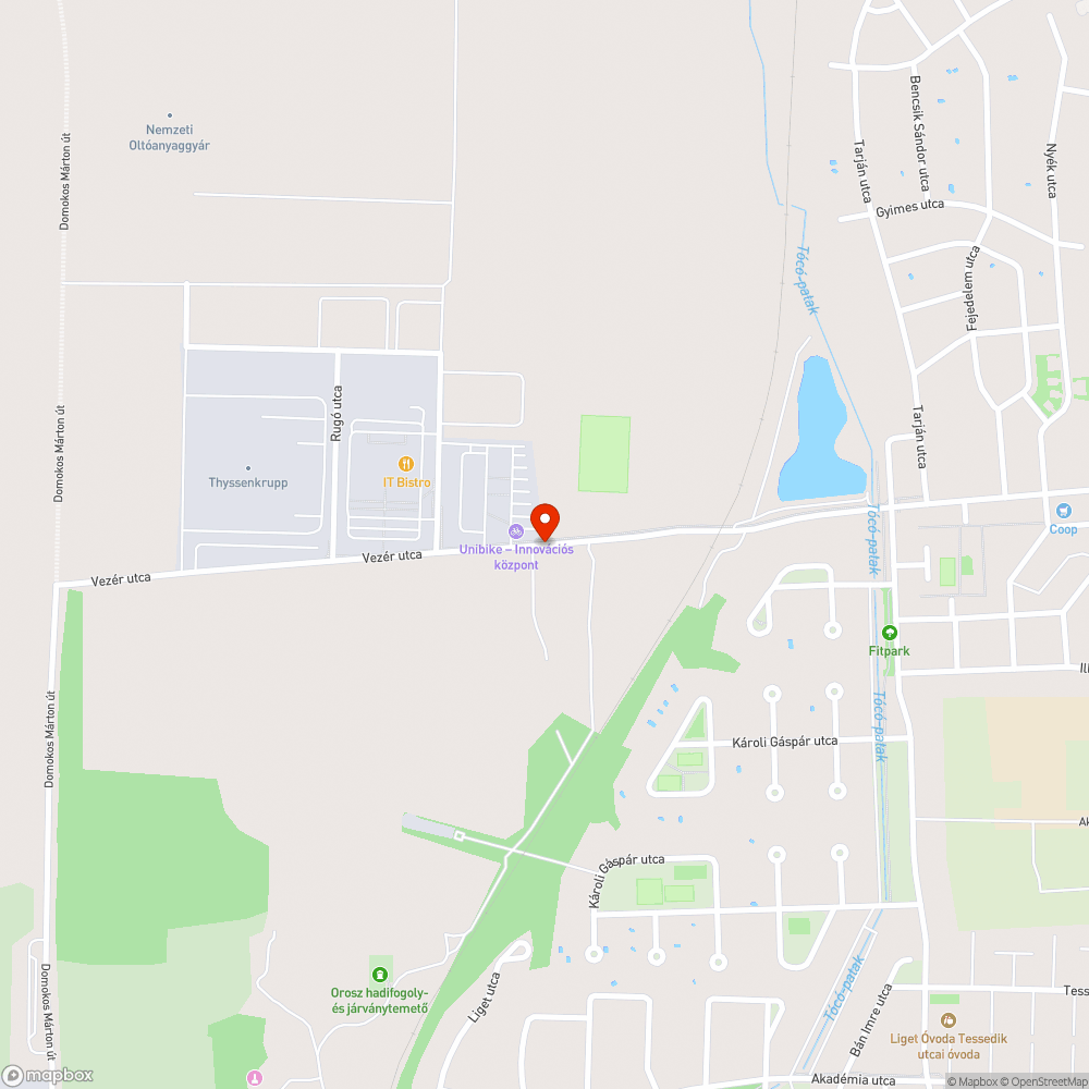 Vezér utca IT-Service és a vasúti átjáró közti szakaszon kátyúk keletkezése bejelentés helye