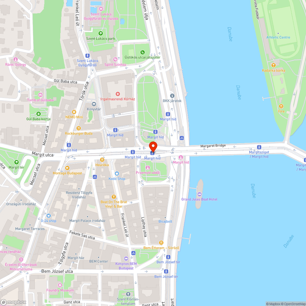 Margit híd, budai hídfő H villamosmegálló bejelentés helye