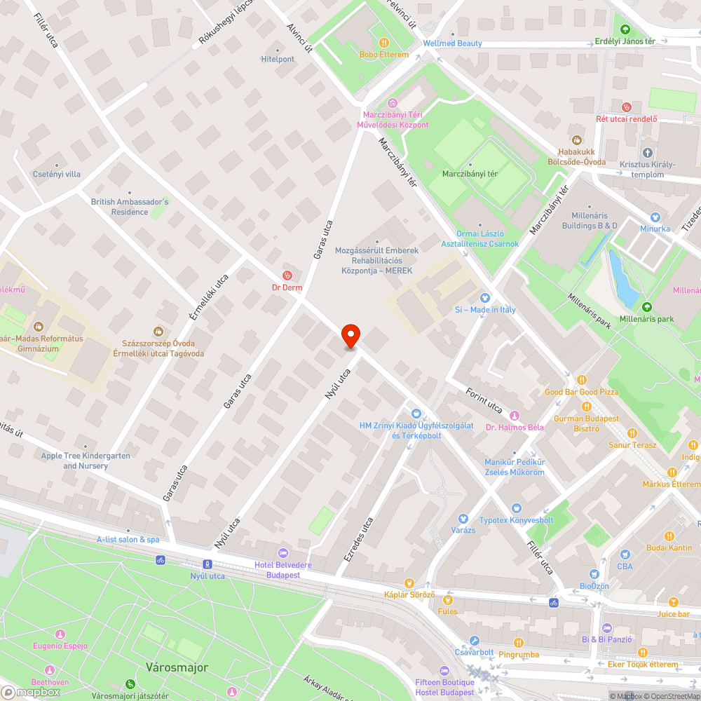 Balesetveszély a járdán parkolók miatt!! bejelentés helye