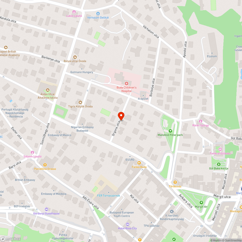 Csorba, kátyús a keskeny járda bejelentés helye