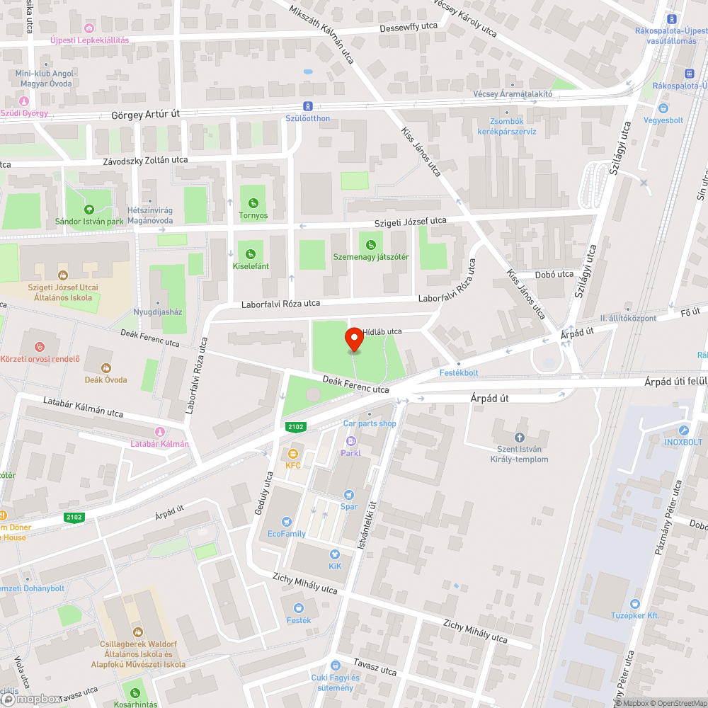 Napelemes lámpa sötét a réten bejelentés helye