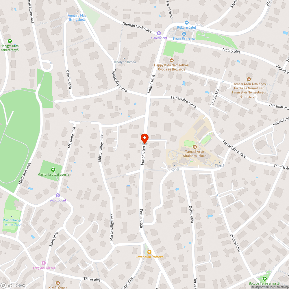 Növényzet ellepi a járdát bejelentés helye