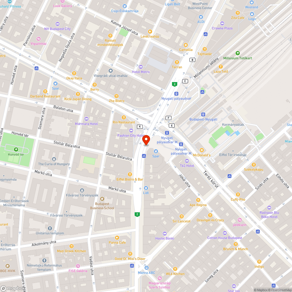 Kilopott közepű, lötyögő díszburkolatú aknafedél bejelentés helye