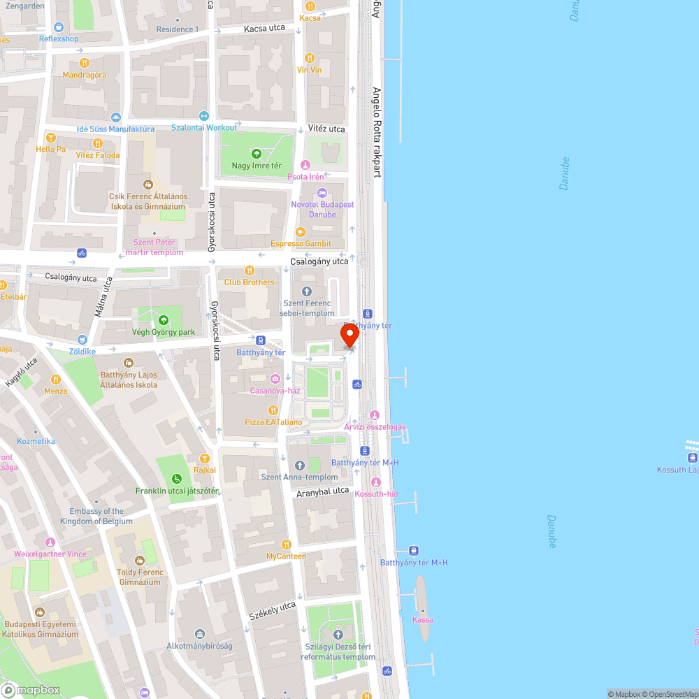 Útkeresztszelvényben fa, buszt akadályozza bejelentés helye