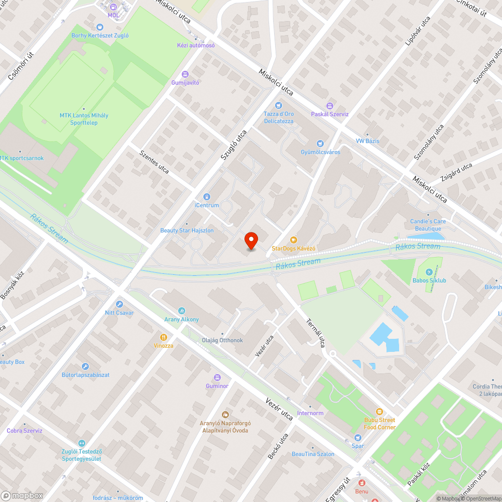 Belógó faágak a kerékpárútra bejelentés helye