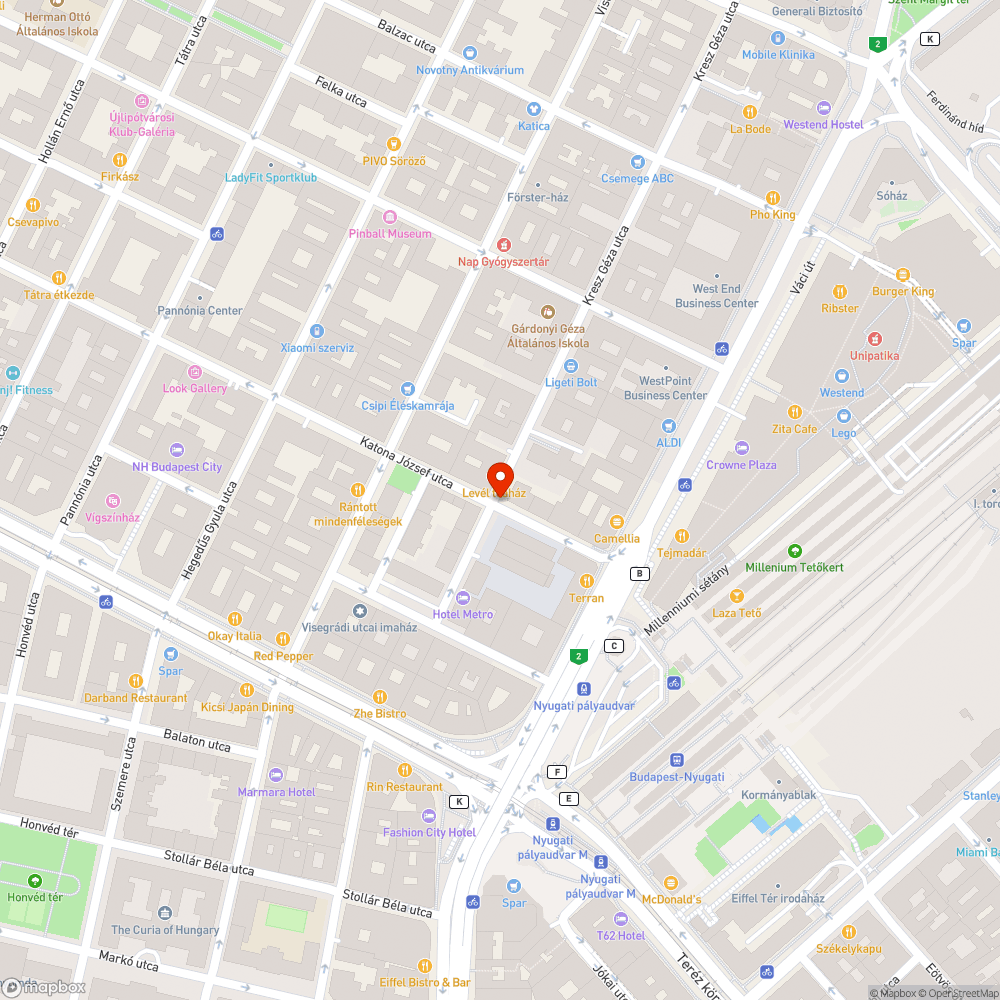 Kiálló fedlap a járdán bejelentés helye