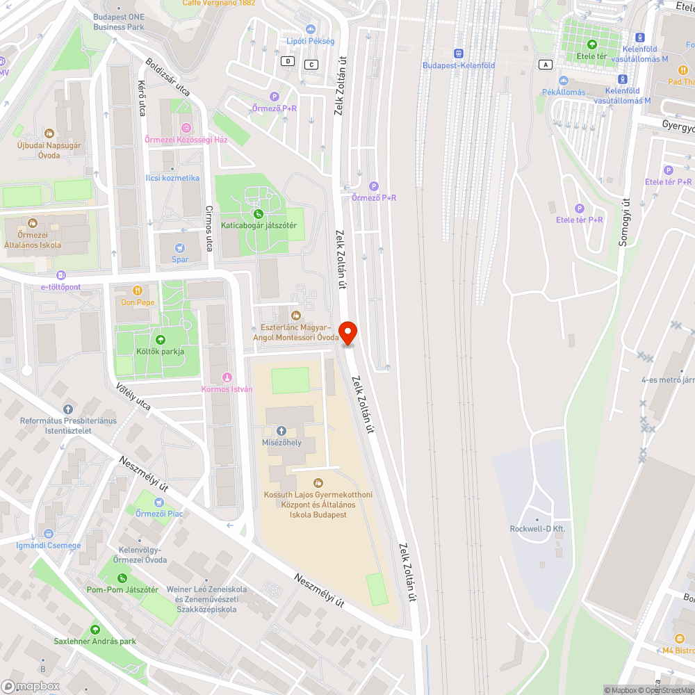 A járdát elfoglalta az út melletti növényzet bejelentés helye