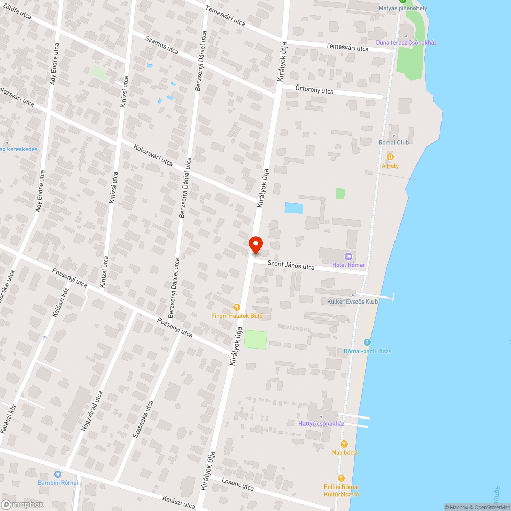 Megszűnt a hotel, felesleges tábla bejelentés helye