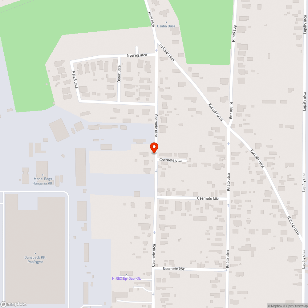 Több hónapja zöldfelületen hagyott autó bejelentés helye