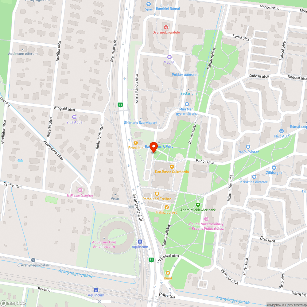 A cserjék benőtték a járdát bejelentés helye