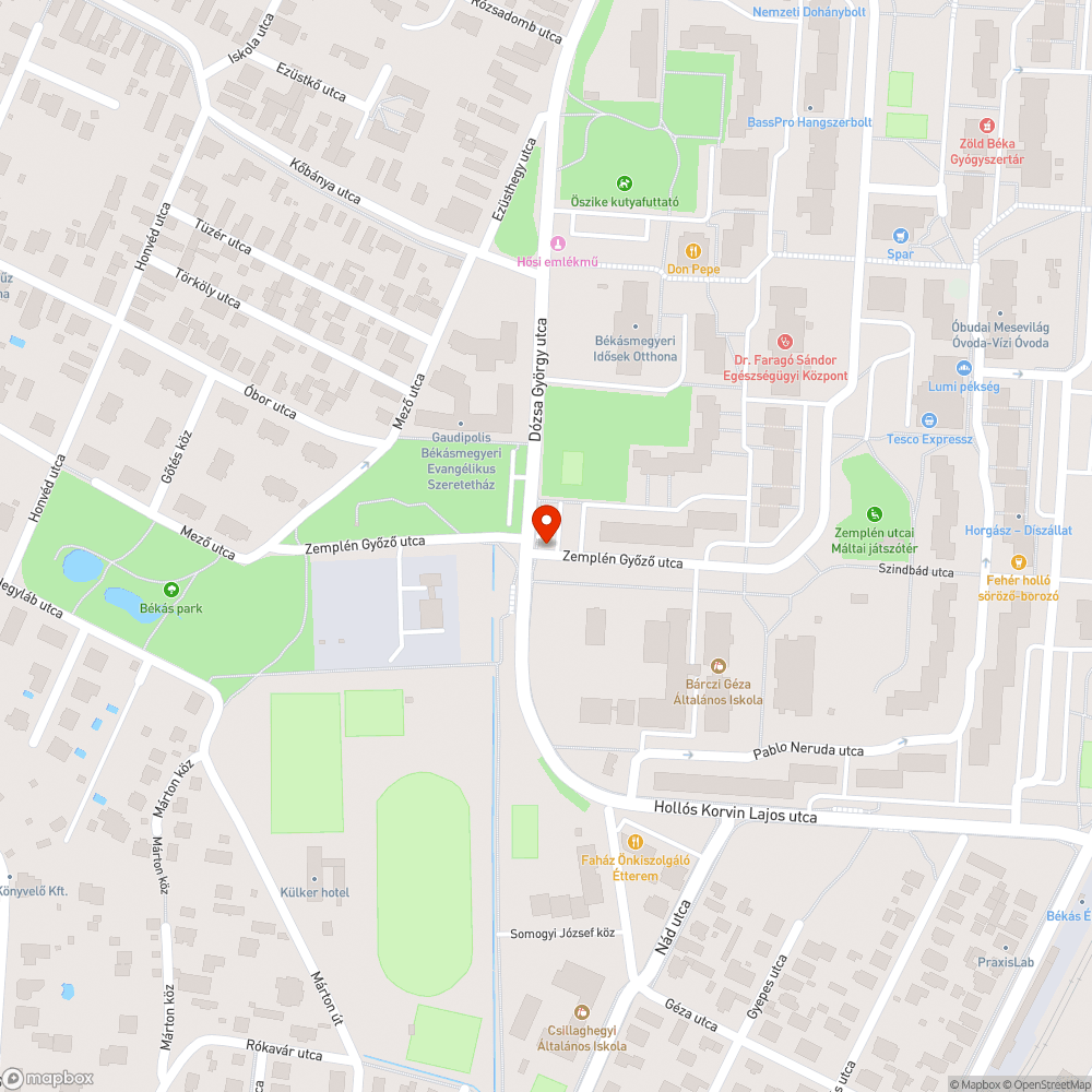 Nagyon rossz állapotú lépcsők és magas padkák bejelentés helye