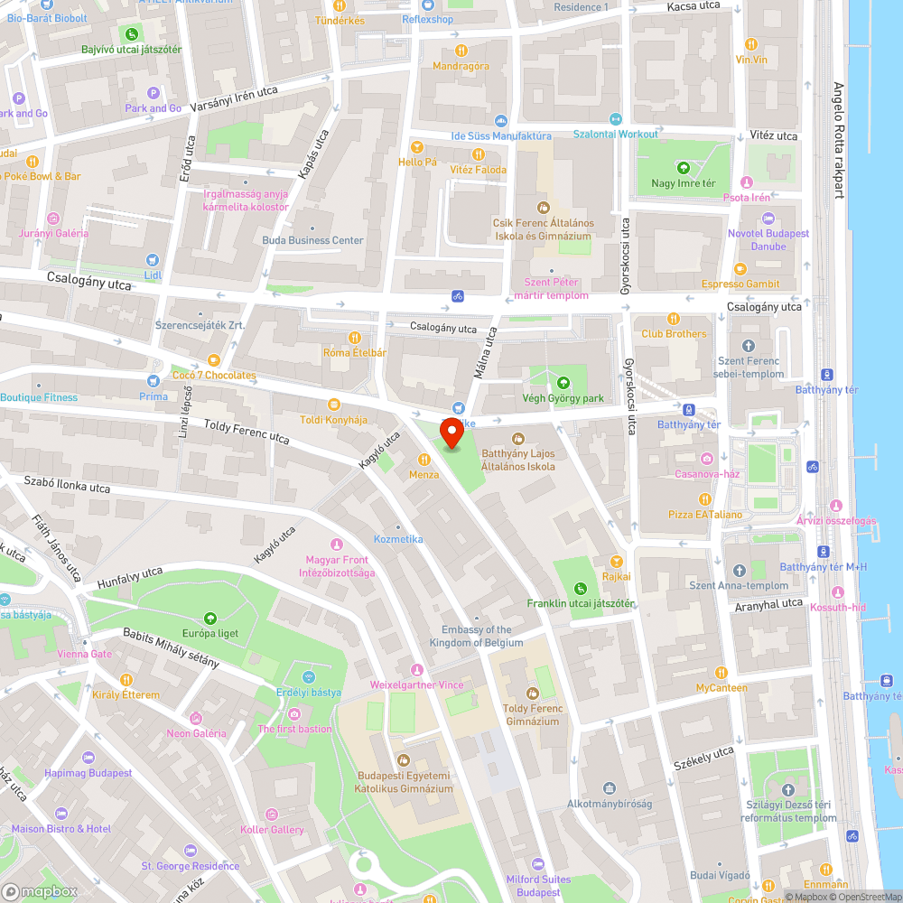 Percekig folyó csap a játszótéren bejelentés helye