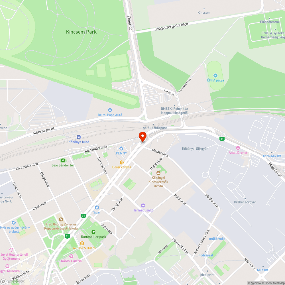 Megkopott pad és kopott támaszkodók bejelentés helye