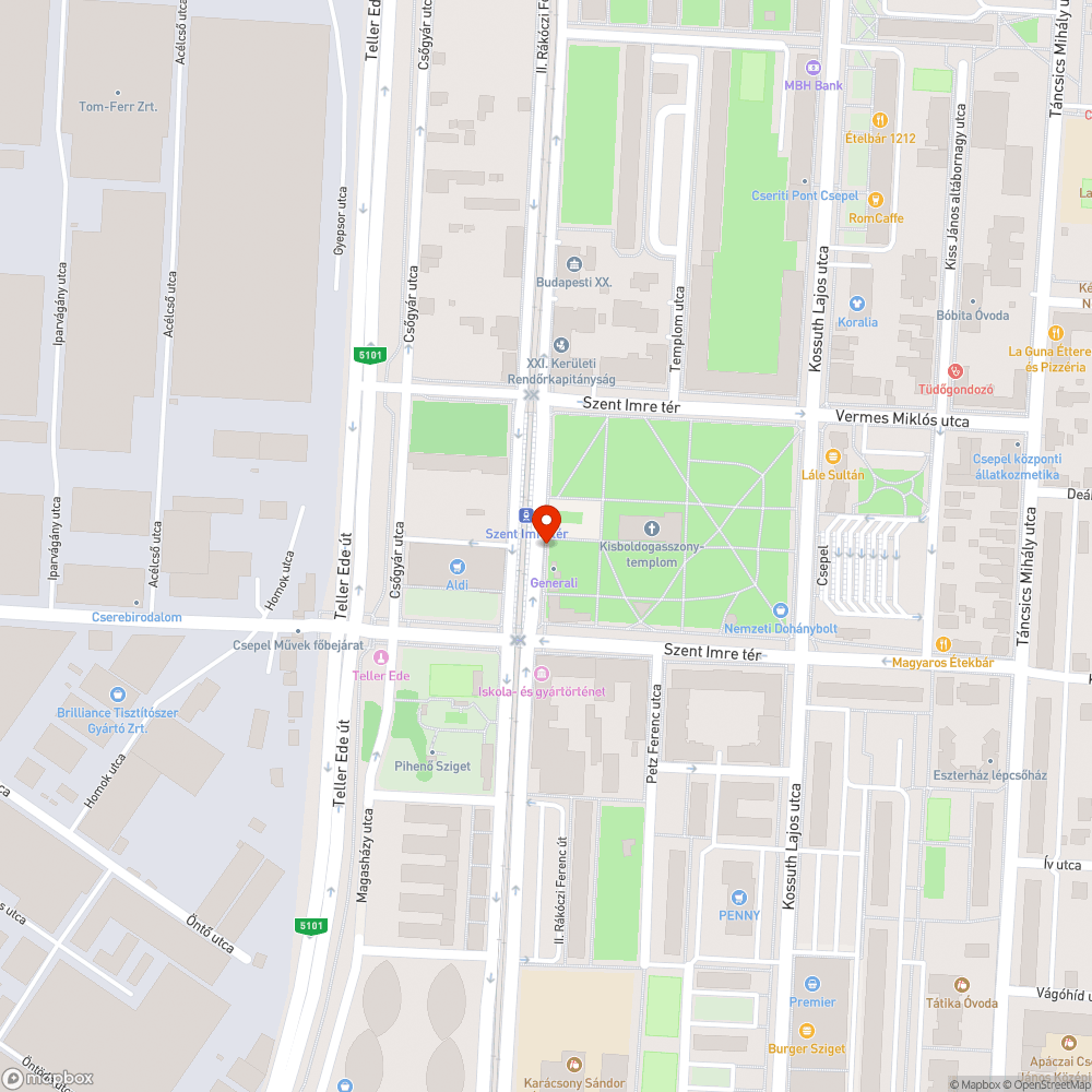 Kopott, koszos padok a váróban bejelentés helye