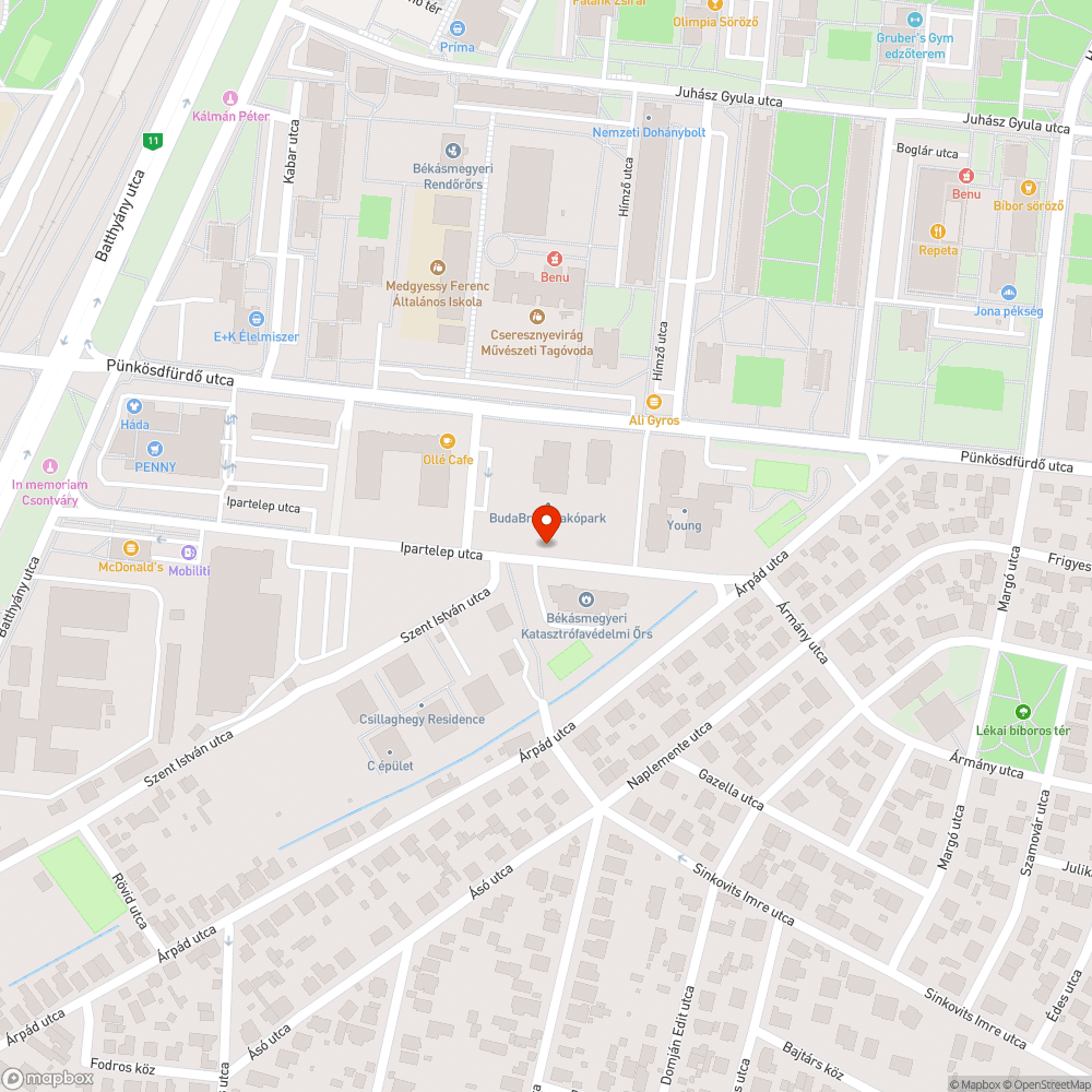 Tűzoltóság előtti parkolás bejelentés helye