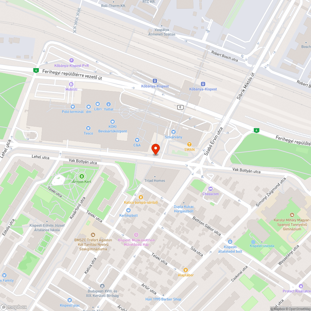 Összematricázott tábla a nyomógombos lámpánál bejelentés helye