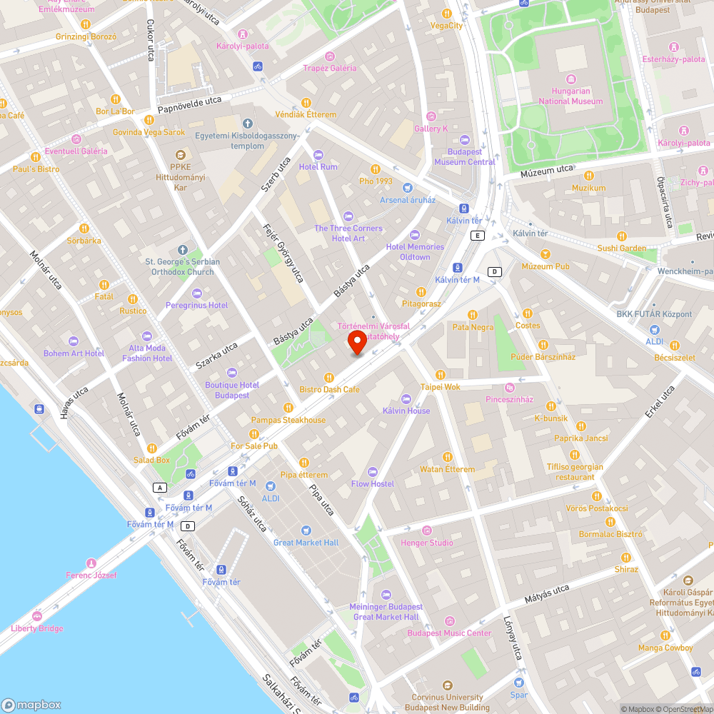 Folyamatos járdán parkolás a Vámház krt-on bejelentés helye