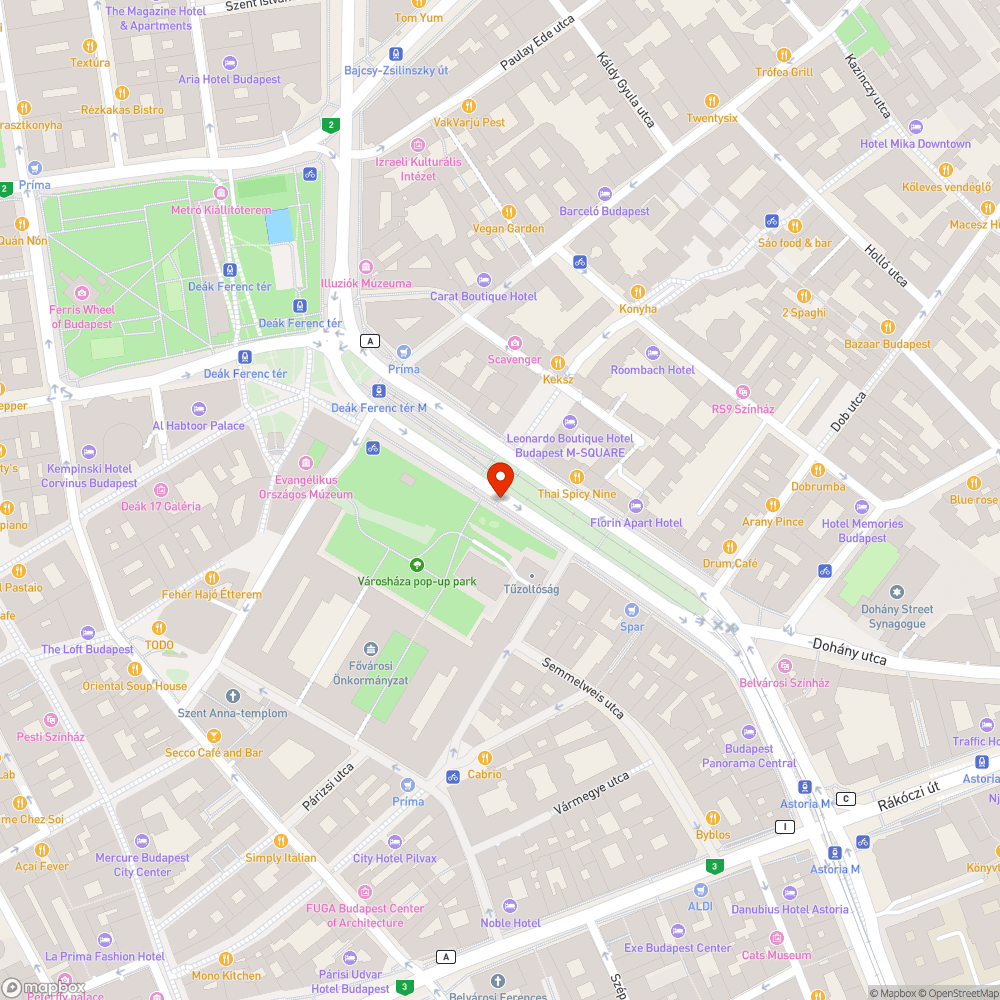 A fa körüli rács elmozdult. bejelentés helye