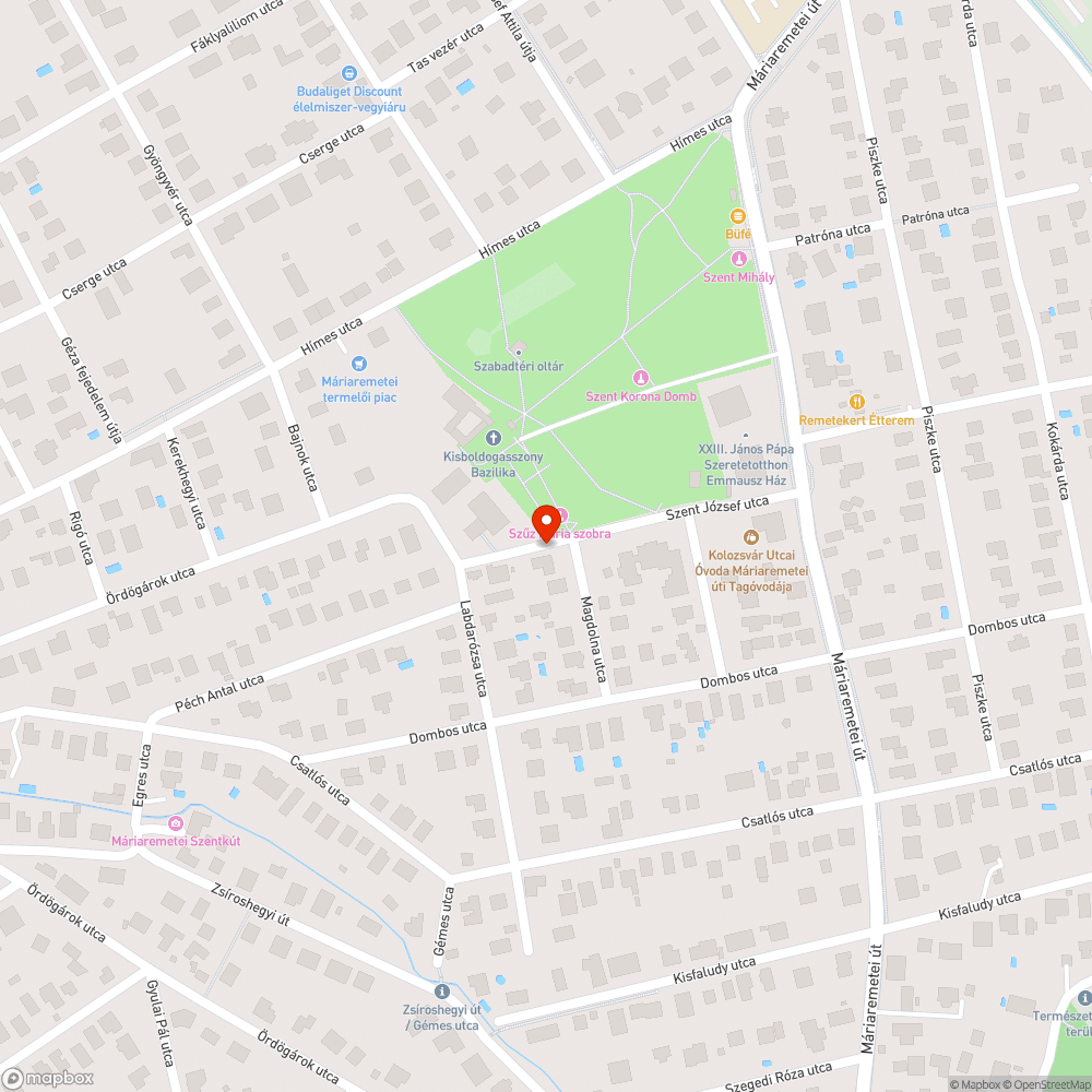 Eldobált ruhák, kenyér bejelentés helye