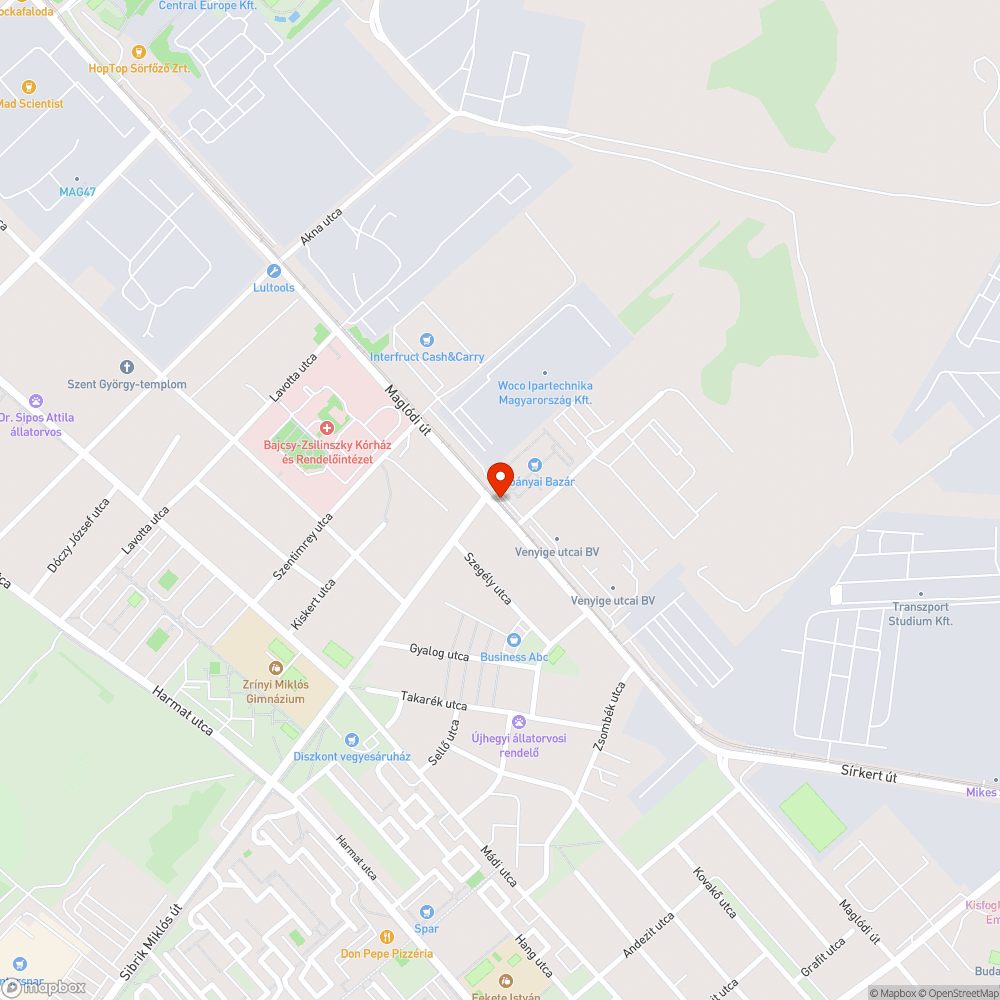 Egy nagyon megkopott pad bejelentés helye