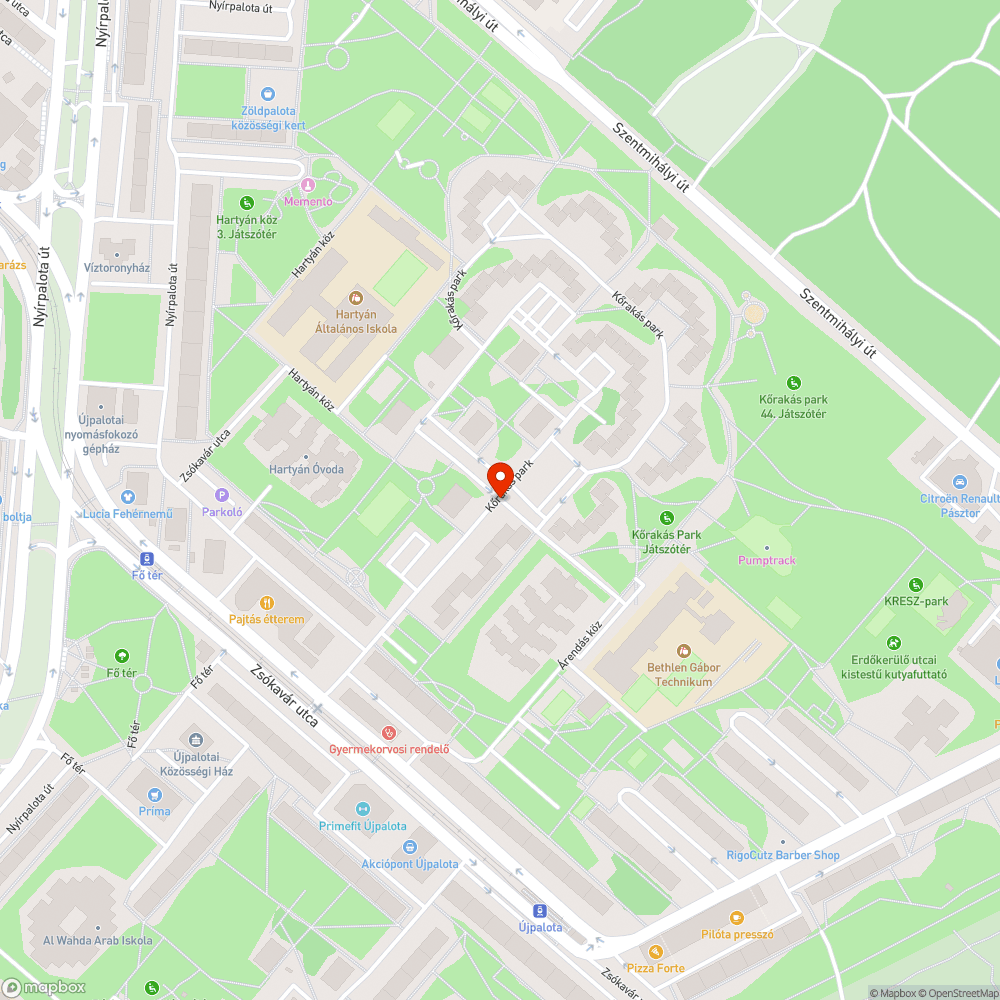 Elhagyott moped ami foglalja a járdát bejelentés helye