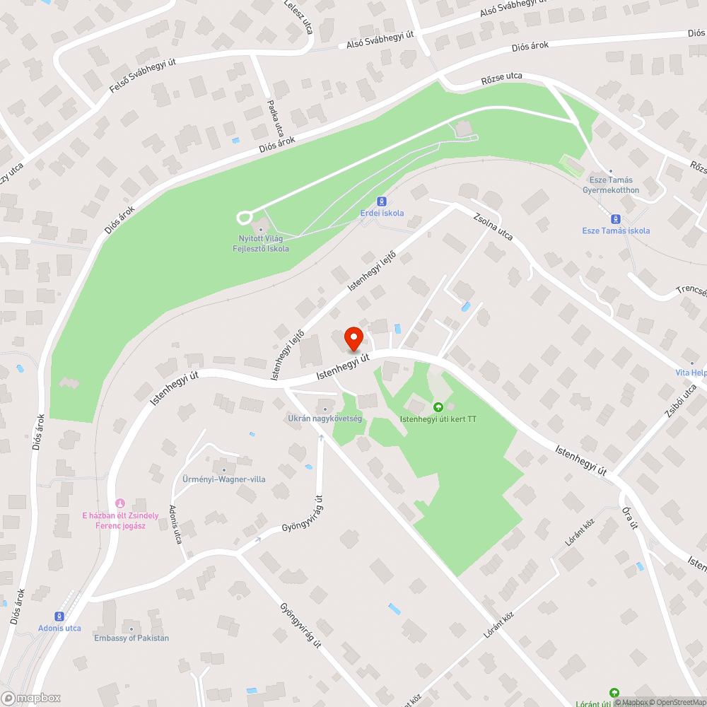 Régóta és folyamatosan szabálytalanul parkolnak bejelentés helye