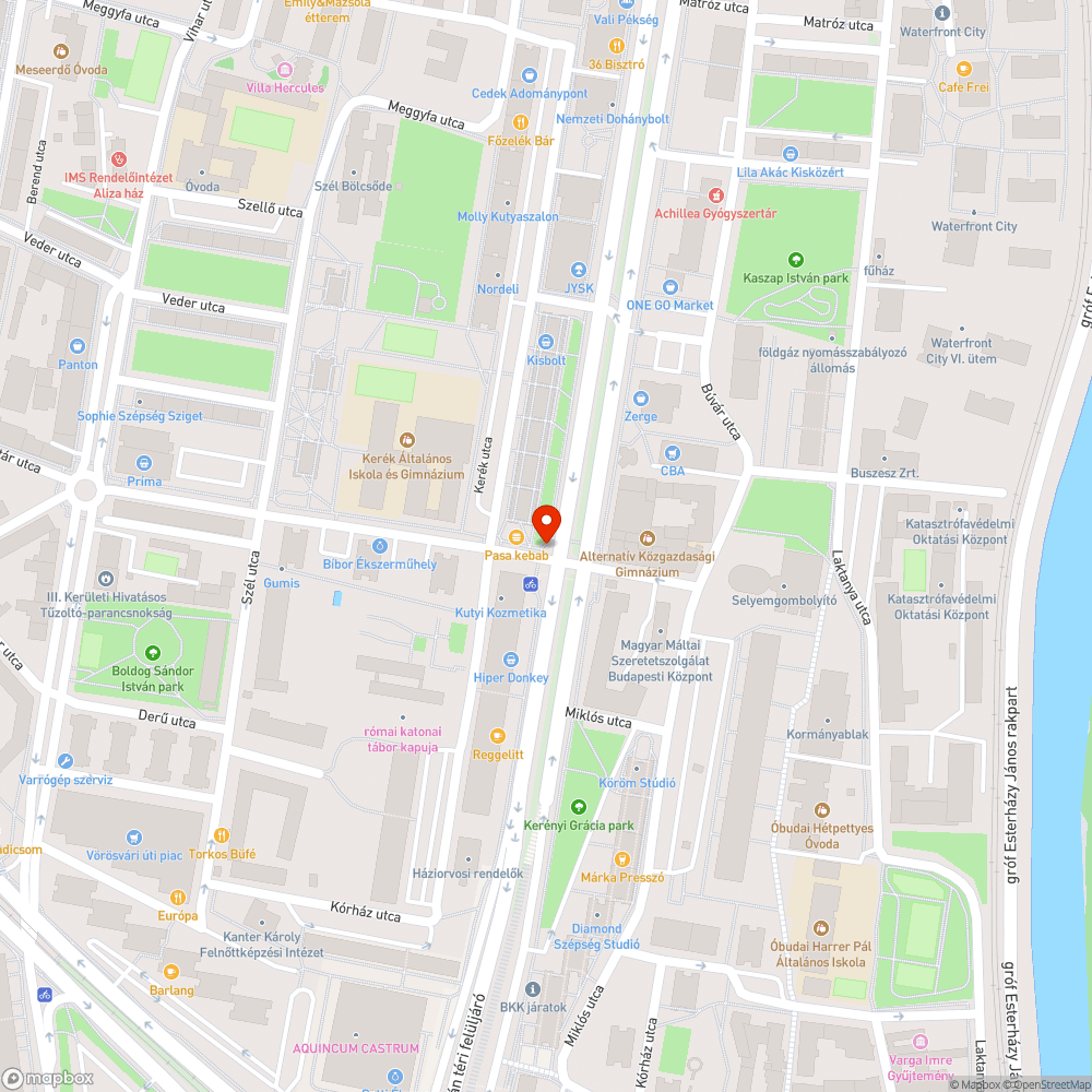 Két sávban kanyarodás a Raktár utcánál bejelentés helye