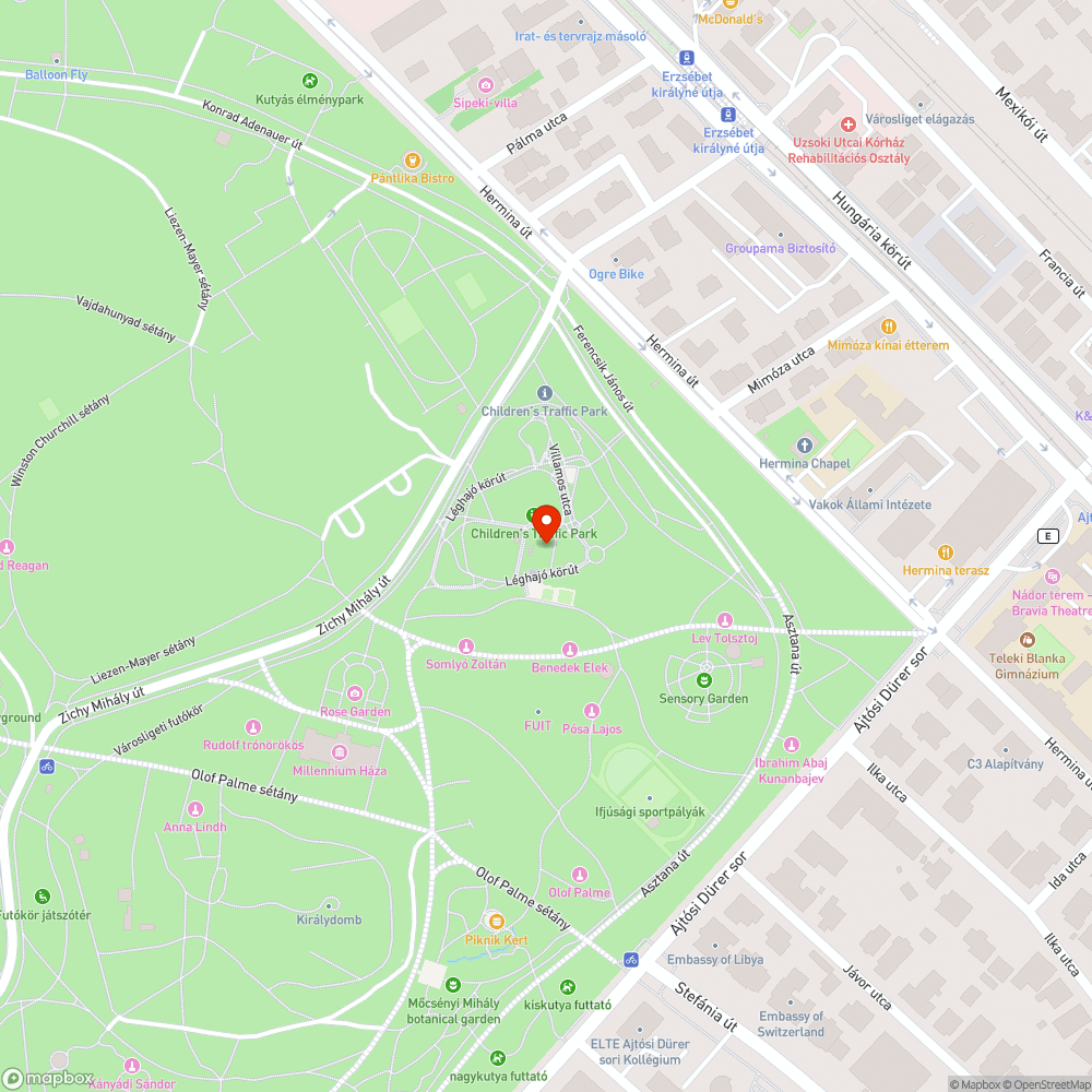 A Városligeti KRESZ parkban egy villanyoszlop záró fedele kilazult bejelentés helye