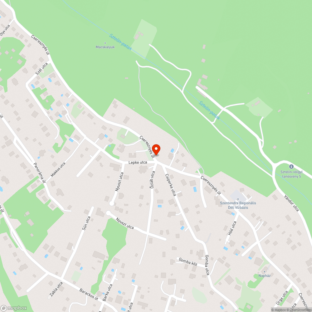 Tönkrement domború tükör, fakó tábla és lepotyogott tábla bejelentés helye