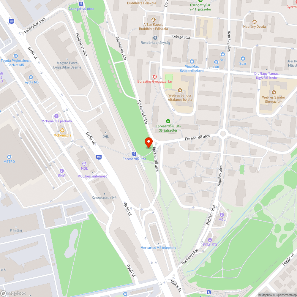 Bokor nő a buszmegállóban bejelentés helye