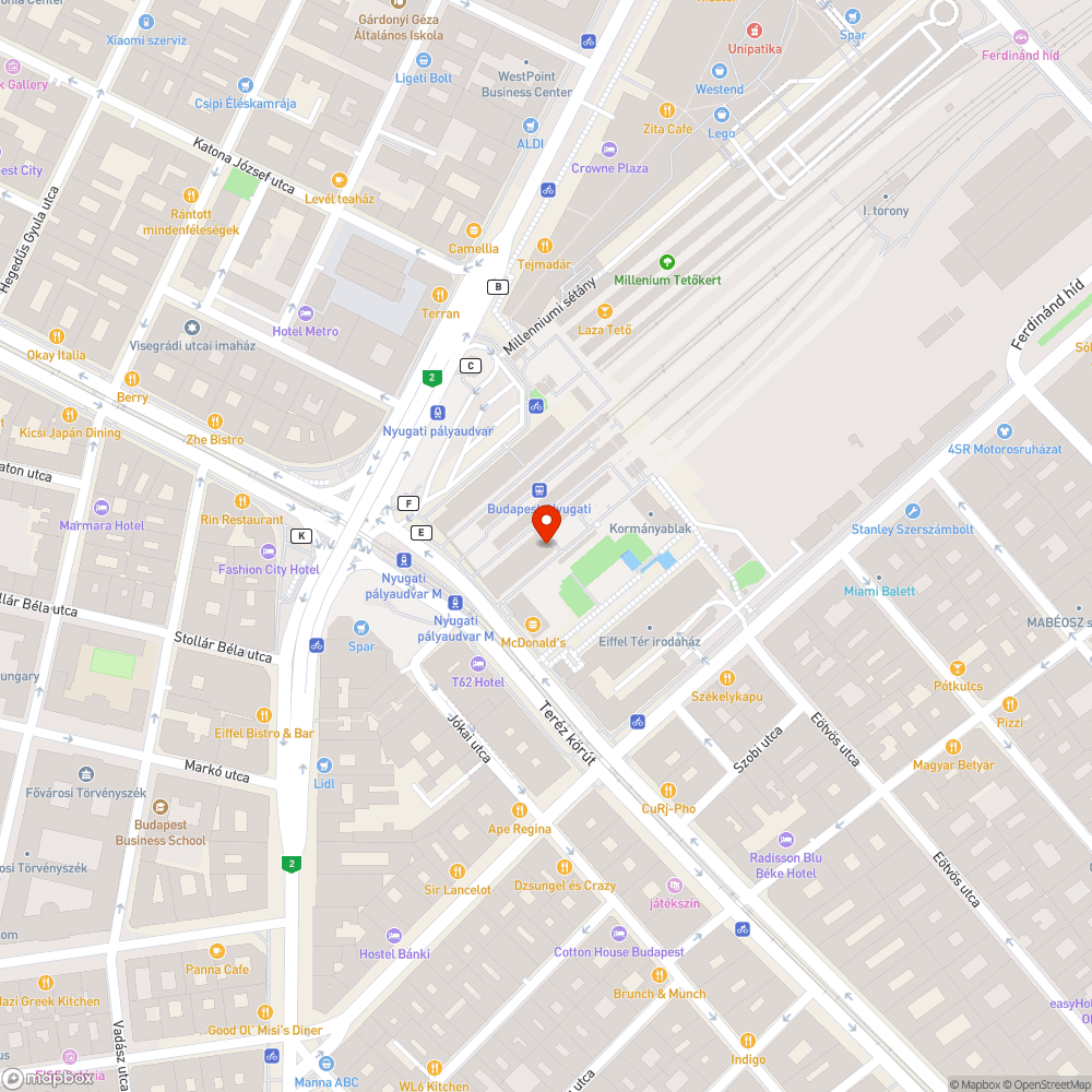 Olvashatatlan betűk a táblán bejelentés helye